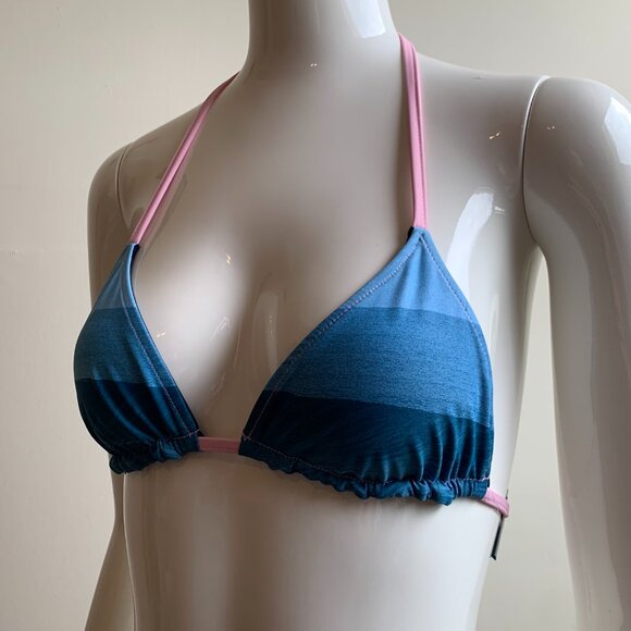Aaron Chang blue & pink wave reversible bikini - Picture 5 of 11